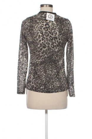 Bluzka damska Sisters, Rozmiar M, Kolor Kolorowy, Cena 43,68 zł