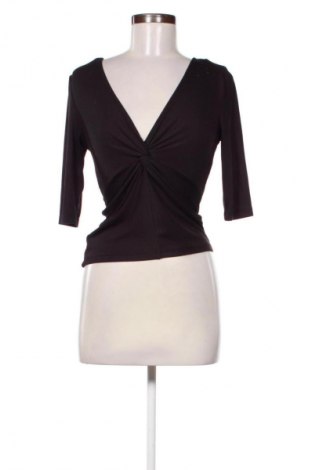 Γυναικεία μπλούζα Stradivarius, Μέγεθος M, Χρώμα Μαύρο, Τιμή 9,72 €