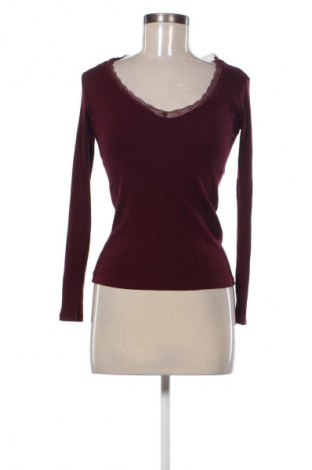 Γυναικεία μπλούζα Stradivarius, Μέγεθος S, Χρώμα Κόκκινο, Τιμή 9,72 €