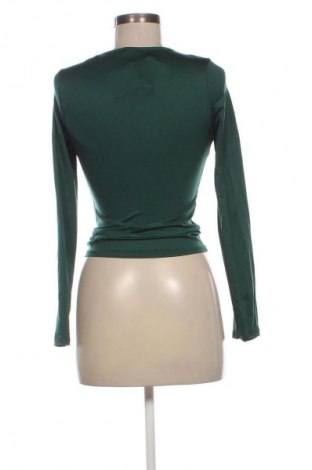 Γυναικεία μπλούζα Stradivarius, Μέγεθος S, Χρώμα Πράσινο, Τιμή 15,86 €