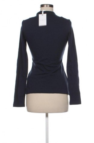 Bluzka damska Tommy Hilfiger, Rozmiar XS, Kolor Niebieski, Cena 549,99 zł