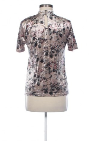 Dámská halenka Tu, Velikost M, Barva Vícebarevné, Cena  247,00 Kč