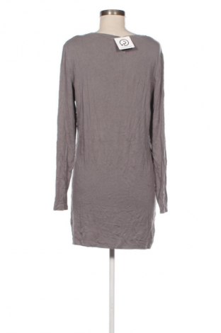 Дамска блуза Unbranded, Размер L, Цвят Сив, Цена 7,99 лв.