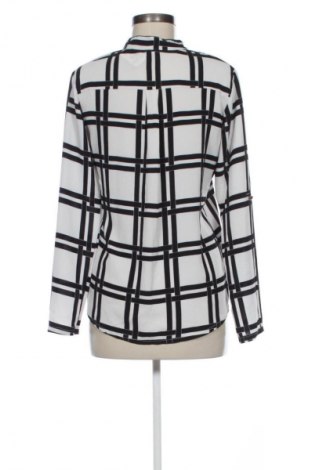 Дамска блуза Unbranded, Размер M, Цвят Многоцветен, Цена 19,00 лв.