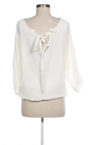 Дамска блуза Unbranded, Размер S, Цвят Бял, Цена 19,00 лв.