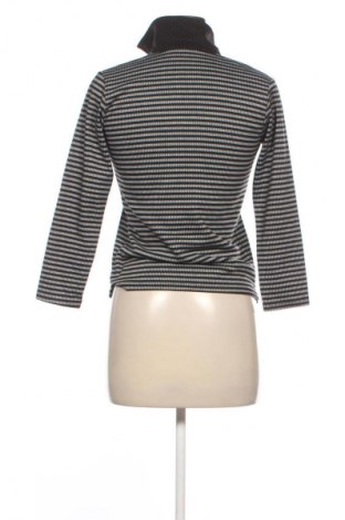 Дамска блуза Unbranded, Размер S, Цвят Многоцветен, Цена 19,55 лв.