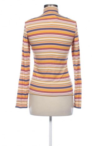 Γυναικεία μπλούζα United Colors Of Benetton, Μέγεθος S, Χρώμα Πολύχρωμο, Τιμή 17,39 €