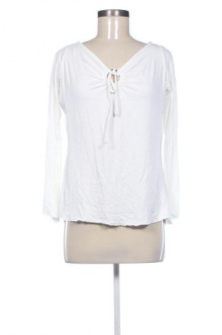 Női blúz Venca, Méret M, Szín Fehér, Ár 3 800 Ft