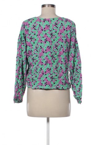Γυναικεία μπλούζα Vero Moda, Μέγεθος M, Χρώμα Πολύχρωμο, Τιμή 27,70 €