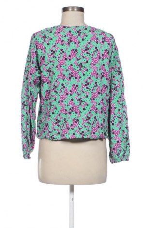 Дамска блуза Vero Moda, Размер M, Цвят Многоцветен, Цена 54,15 лв.