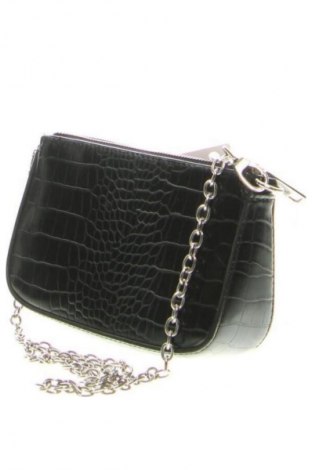 Дамска чанта Bershka, Цвят Черен, Цена 19,00 лв.