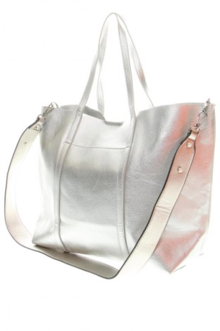 Női táska Bershka, Szín Ezüstös, Ár 7 220 Ft