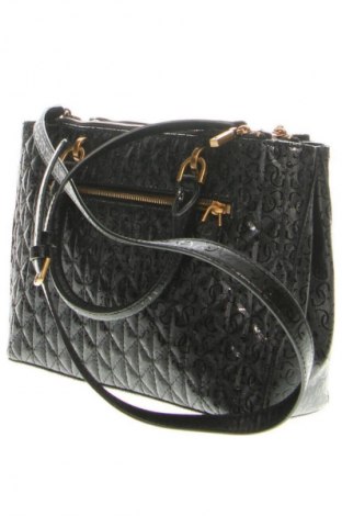 Дамска чанта Guess, Цвят Черен, Цена 116,00 лв.