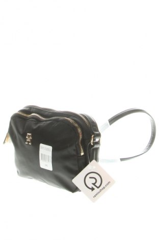 Női táska Tommy Hilfiger, Szín Fekete, Ár 34 309 Ft