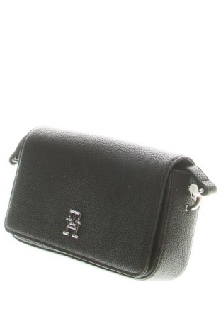 Дамска чанта Tommy Hilfiger, Цвят Черен, Цена 68,00 €