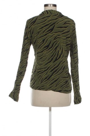 Cămașă de femei Distrikt Norrebro, Mărime M, Culoare Multicolor, Preț 43,99 Lei