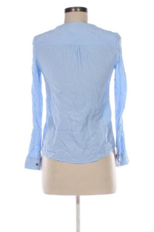 Дамска риза Tommy Hilfiger, Размер S, Цвят Син, Цена 53,99 лв.