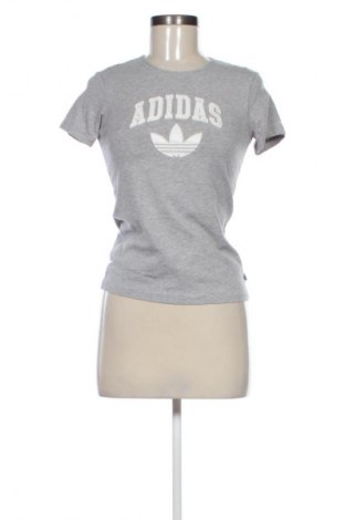Дамска тениска Adidas Originals, Размер XS, Цвят Многоцветен, Цена 26,98 лв.