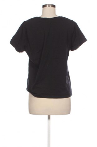 Dámské tričko Bench, Velikost XL, Barva Vícebarevné, Cena  226,00 Kč