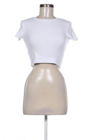 Дамска тениска FSBN Sister, Размер S, Цвят Бял, Цена 17,00 лв.