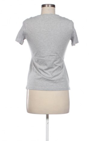 Γυναικείο t-shirt Guess, Μέγεθος XS, Χρώμα Πολύχρωμο, Τιμή 16,37 €