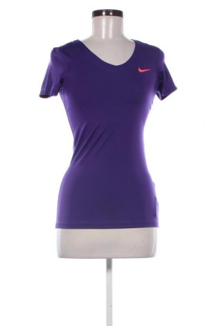 Dámské tričko Nike, Velikost S, Barva Fialová, Cena  342,00 Kč