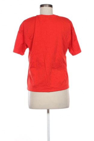 Dámské tričko ONLY, Velikost M, Barva Červená, Cena  177,00 Kč