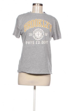 Γυναικείο t-shirt Primark, Μέγεθος M, Χρώμα Πολύχρωμο, Τιμή 8,75 €