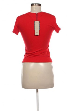 Дамска тениска Tommy Hilfiger, Размер S, Цвят Червен, Цена 18,91 €