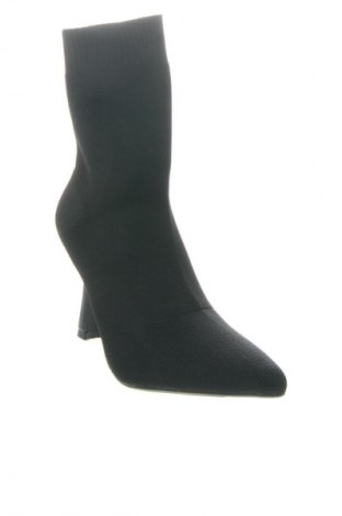 Дамски боти About You, Размер 38, Цвят Черен, Цена 75,99 лв.