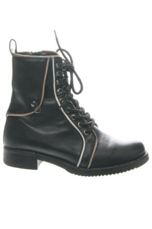 Damskie botki Alessa, Rozmiar 36, Kolor Czarny, Cena 321,84 zł