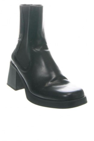 Női bokacsizma Bershka, Méret 37, Szín Fekete, Ár 12 600 Ft