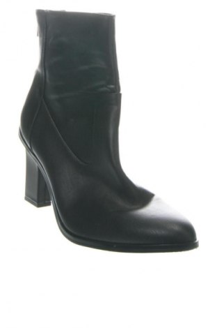 Dámské boty  Buffalo, Velikost 41, Barva Černá, Cena  2 107,00 Kč