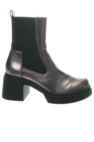 Dámské boty  Even&Odd, Velikost 39, Barva Stříbrná, Cena  1 169,00 Kč