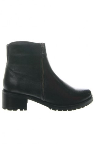 Dámské boty  Everybody, Velikost 38, Barva Černá, Cena  4 049,00 Kč