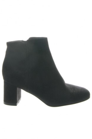 Damskie botki Graceland, Rozmiar 36, Kolor Czarny, Cena 209,66 zł