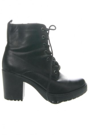 Női bokacsizma Graceland, Méret 39, Szín Fekete, Ár 12 600 Ft