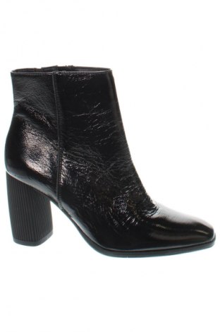 Dámské poltopánky Lasocki, Veľkosť 38, Farba Čierna, Cena  87,98 €