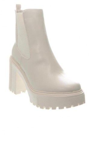 Damskie botki Madden Girl, Rozmiar 38, Kolor Biały, Cena 589,99 zł