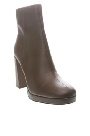 Botine de damă Steve Madden, Mărime 40, Culoare Maro, Preț 694,99 Lei