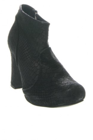 Дамски боти Supertrash, Размер 37, Цвят Черен, Цена 173,05 лв.