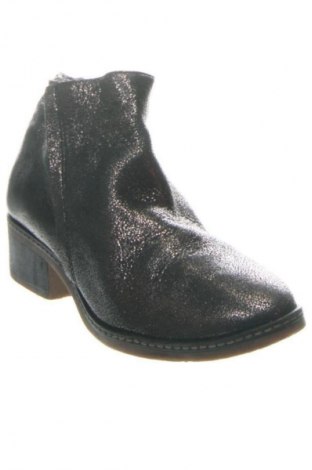 Γυναικεία μποτάκια Tamaris, Μέγεθος 37, Χρώμα Μαύρο, Τιμή 67,17 €