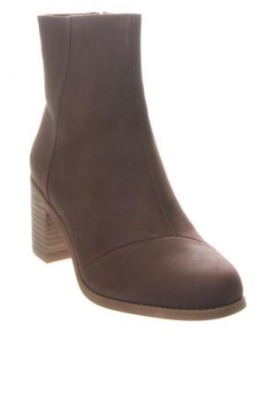 Дамски боти Toms, Размер 39, Цвят Кафяв, Цена 159,99 лв.