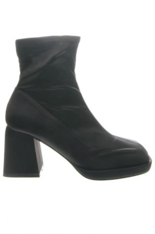 Dámské boty  Topshop, Velikost 43, Barva Černá, Cena  1 749,00 Kč