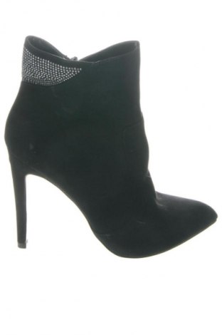 Botine de damă Unbranded, Mărime 38, Culoare Negru, Preț 203,00 Lei