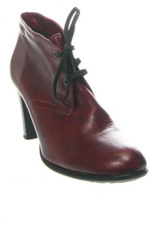 Дамски боти Unbranded, Размер 39, Цвят Червен, Цена 101,00 лв.