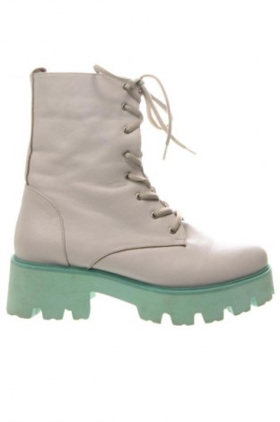 Női bokacsizma Unbranded, Méret 40, Szín Ekrü
, Ár 20 200 Ft