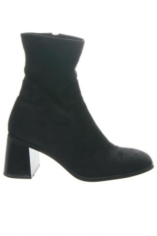 Damen Stiefeletten Zara, Größe 38, Farbe Schwarz, Preis 38,94 €