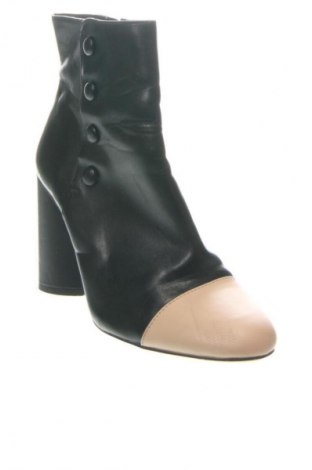 Botine de damă Zara, Mărime 39, Culoare Multicolor, Preț 200,00 Lei