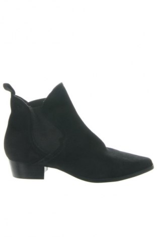 Дамски боти Zara, Размер 39, Цвят Черен, Цена 93,00 лв.